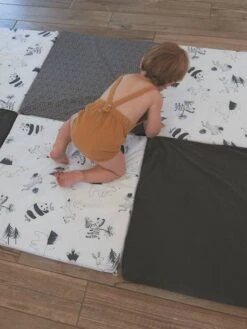 Tapis De Motricité XL Black And White Experience - CANDIDE Blanc - Candide -Enfants Meubles Magasin tapis de motricite xl black and white experience candide 4